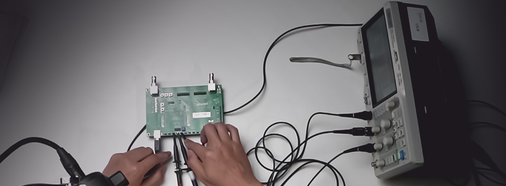 Bus Triggering and Decoding Solution